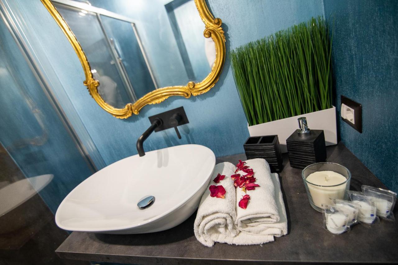 Romeathome Deluxe Suite Campo Dei Fiori Exterior foto