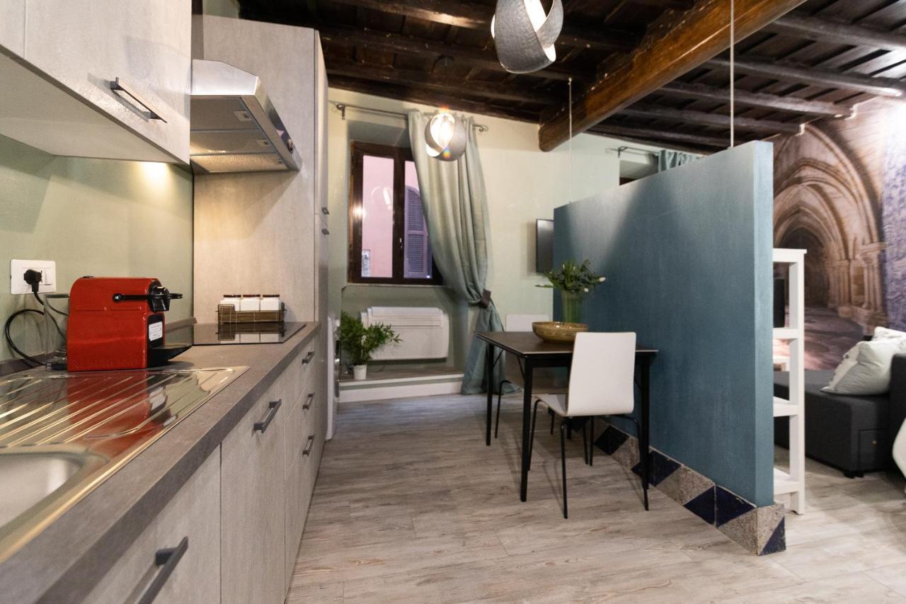 Romeathome Deluxe Suite Campo Dei Fiori Exterior foto