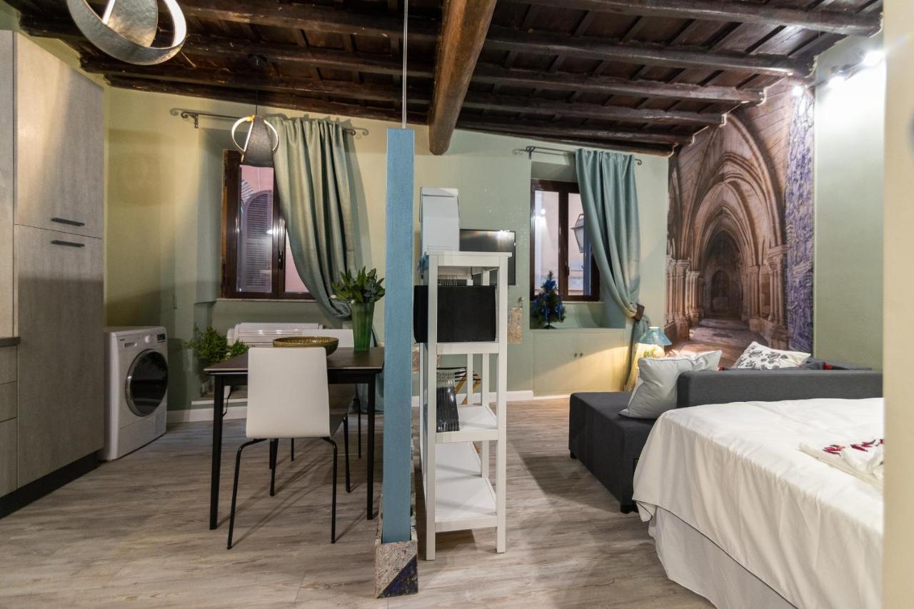 Romeathome Deluxe Suite Campo Dei Fiori Exterior foto